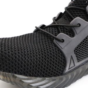 Breathable and Lightweight Elastic Shoes